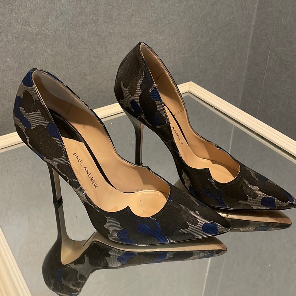 Paul Andrew camo pumps. Size 6